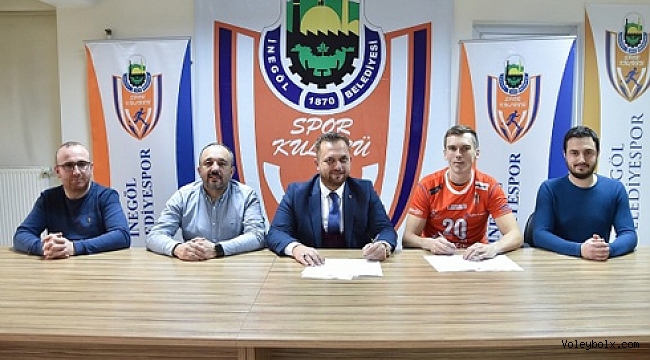 İnegöl Belediyespor Gustavsson ile imzaladı