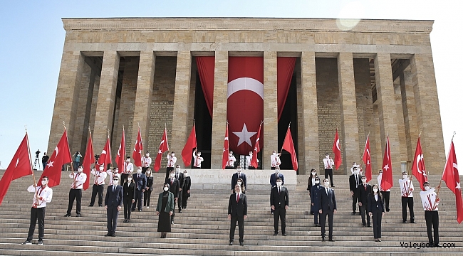 19 Mayıs'ta Türk Gençliğini Voleybolcular Temsil Etti