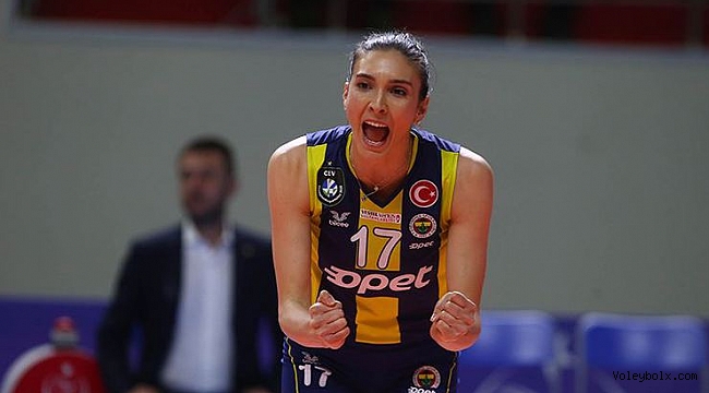 Naz Aydemir Akyol'dan Mehmet Akif Üstündağ’a teşekkür