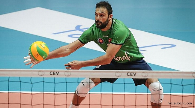 Voleybolculardan federasyonun kararına destek