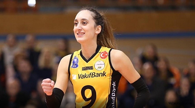 Ayça Aykaç yeniden VakıfBank’ta!