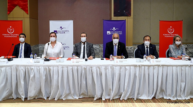 Efeler Ligi 2020-2021 Sezonu Değerlendirme Toplantısı Yapıldı