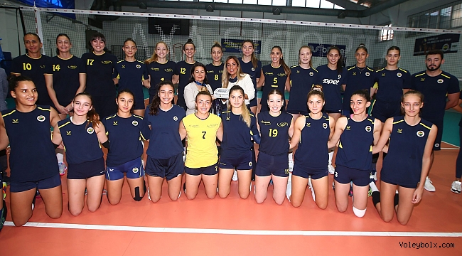 Fenerbahçe, Adam Voleybol’u ağırladı