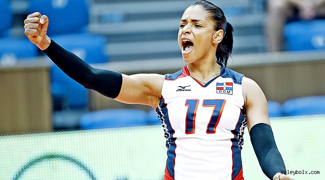 Gina Mambru, İlbank'ta..
