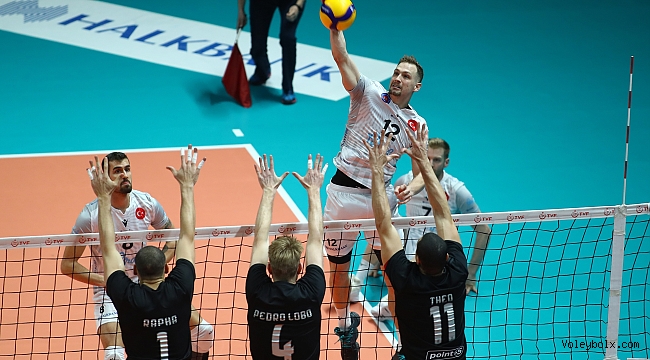 Halkbank, Challenge Kupası’nda Çeyrek Finalde