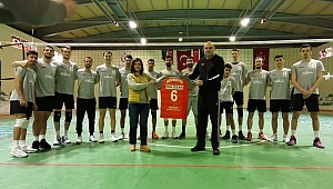 Yurt Grup Erzin Yeşilkent'e kritik maç öncesi moral dopingi