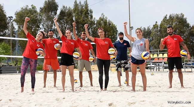Plaj Voleybolu Milli Takımlarımız, Olimpiyat Elemeleri Hazırlıklarını Sürdürüyor