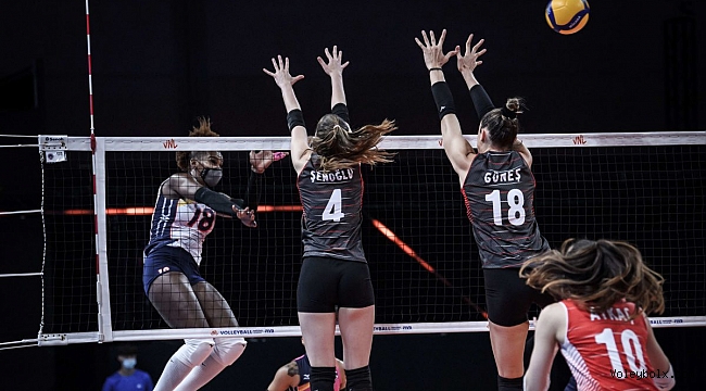 Filenin Sultanları, Dominik Cumhuriyeti’ne 3-1 Mağlup Oldu