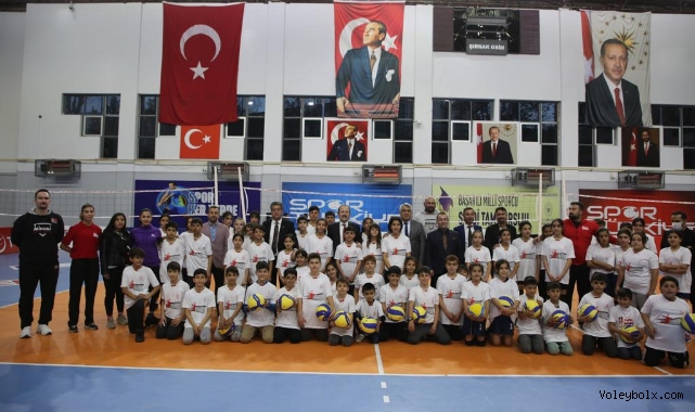 Fabrika Voleybol Yeni Okulunu Şırnak'ta Açtı