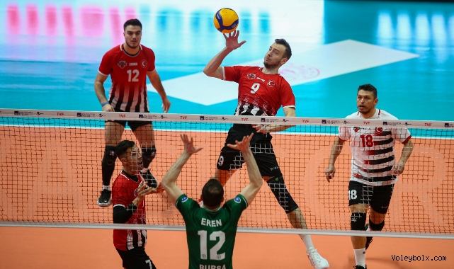 Efeler Ligi’nde 17. Haftanın Erteleme Maçları Oynandı