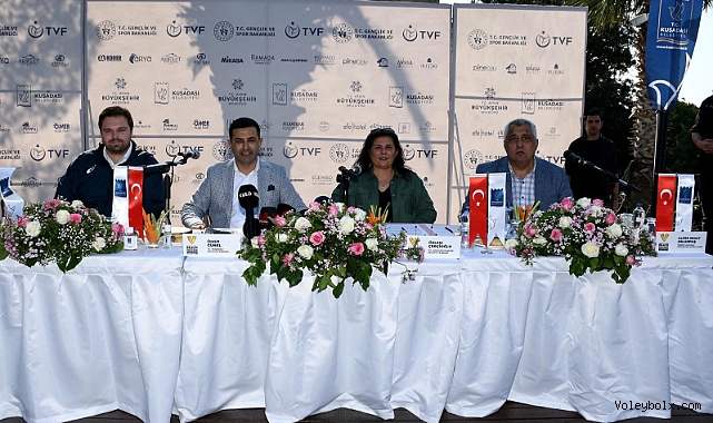 FIVB Plaj Voleybolu VW Beach Pro Tour Kuşadası Challenge Organizasyonunun Basın Toplantısı Düzenlendi