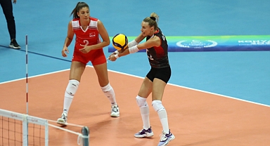 Buse Kayacan: Amacımız turnuvayı şampiyon olarak tamamlamak