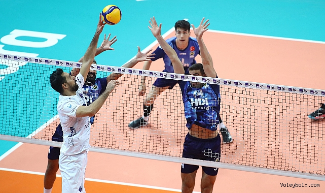 Erkekler AXA Sigorta Kupa Voley'de 2. Gün Sona Erdi