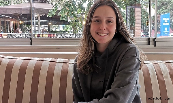 Naz Akyüz'den vefa dolu bir hareket
