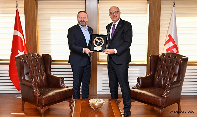 Üstündağ, TRT Yönetim Kurulu Üyesi ve TRT Genel Müdürü Zahid Sobacı’yı Ziyaret Etti
