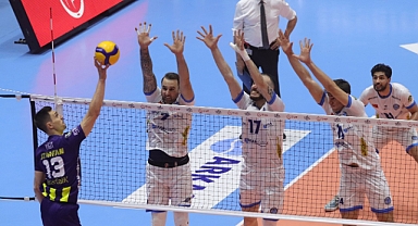 SMS Grup Efeler Ligi'nde Play-off 3-4 Etabında İkinci Maç Oynandı