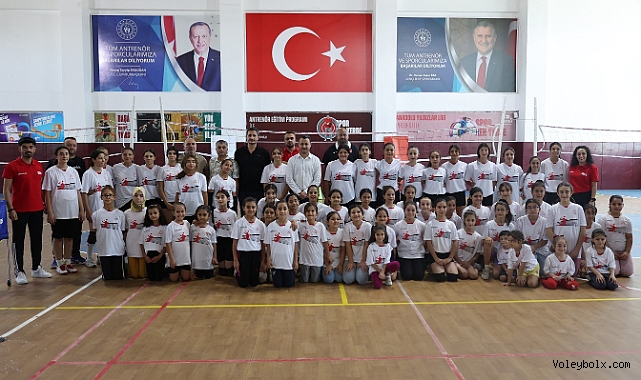 Fabrika Voleybol Yeni Okulunu Adıyaman'da Açtı