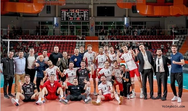 İstanbul Gençlik dolu dizgin