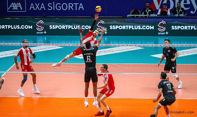 SMS Grup Efeler Ligi'nde İlk Haftanın Erteleme Maçı Oynandı