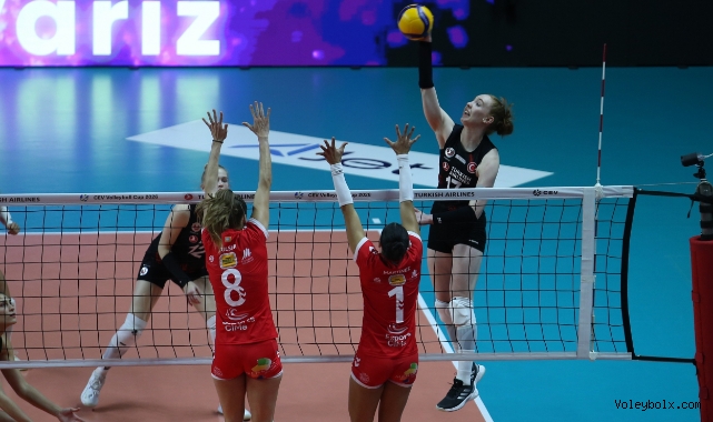 Türk Hava Yolları, Avarca de Menorca'yı 3-1 Mağlup Etti 