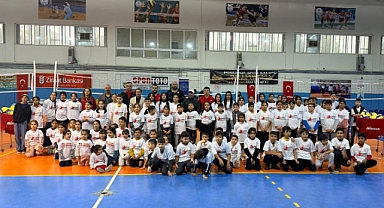 Fabrika Voleybol Yeni Okulunu Şanlıurfa-Ceylanpınar'da Açtı 