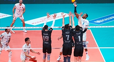 SMS Grup Efeler Ligi'nde 9.Hafta Sona Erdi