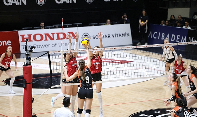 Vodafone Sultanlar Ligi'nde 10.Hafta 4 Karşılaşmayla Başladı