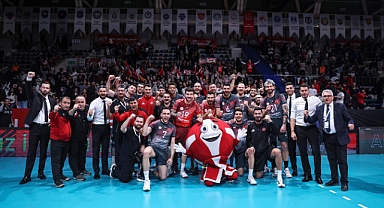 Ziraat Bankkart, Tours VB'yi 3-1 Mağlup Etti