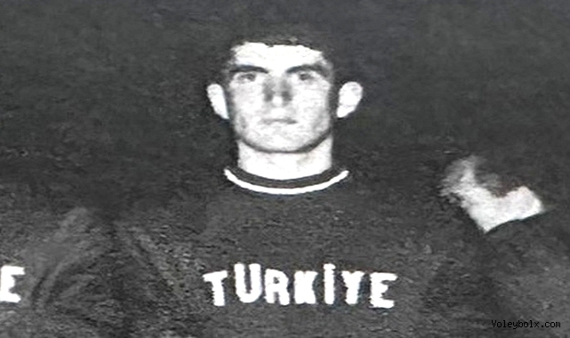 Eski Milli Voleybolcu Yalçın Sarısözen Vefat Etti