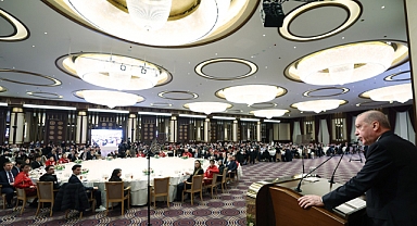 Cumhurbaşkanı Recep Tayyip Erdoğan, Sporcularla İftar Programında Bir Araya Geldi