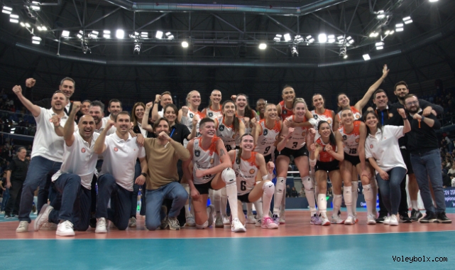 Eczacıbaşı Dynavit, Şampiyonlar Ligi’nde çeyrek finalde! 