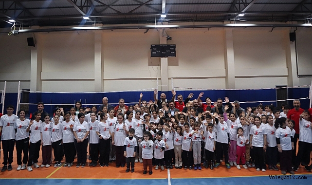 Fabrika Voleybol Yeni Okulunu Şanlıurfa'da Açtı