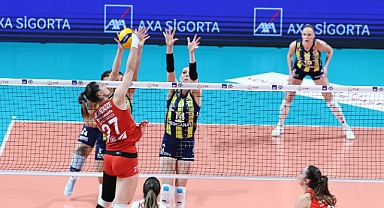 2026 Kadınlar AXA Sigorta Kupa Voley'de Çeyrek Final Etabı Karşılaşmaları Devam Ediyor
