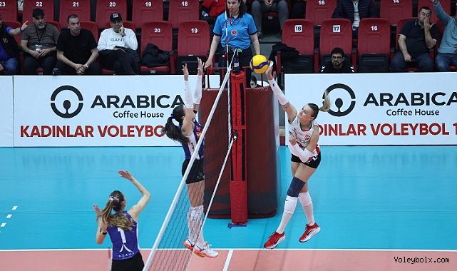 Arabica Coffee House Kadınlar 1. Ligi'nde Yarı Final Etabı Başladı