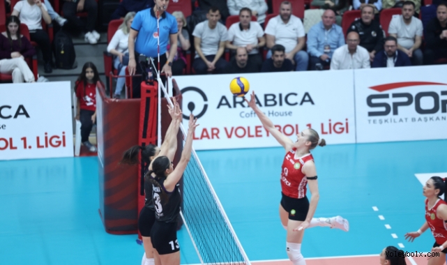 Arabica Coffee House Kadınlar 1. Ligi'nde Yarı Final Etabı Sona Erdi