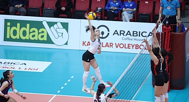 Arabica Coffee House Kadınlar 1. Ligi'nde Yarı Final Etabının 2. Günü Sona Erdi