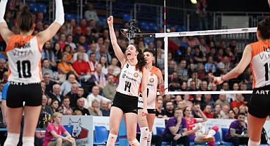 Eczacıbaşı Dynavit, Şampiyonlar Ligi'nde Yarı Finale Yükseldi