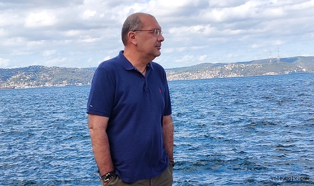 Hızlı ve güçlü arabanın koltuğunda TRAKTÖR ŞOFÖRÜ!.. 