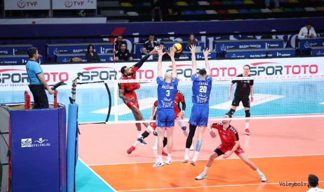 SMS Grup Efeler Ligi'nde 24.Hafta Sona Erdi