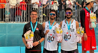 Yusuf Özdemir ve Batuhan Kuru’dan Haikou Etabında Gümüş Madalya