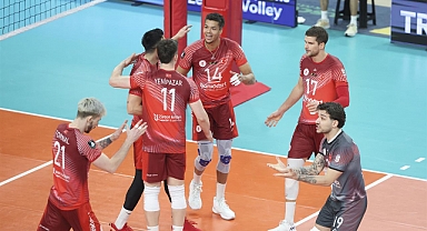 Ziraat Bankkart Şampiyonlar Ligi’nde Asseco Resovia Rzeszow’u 3-0 Mağlup Etti