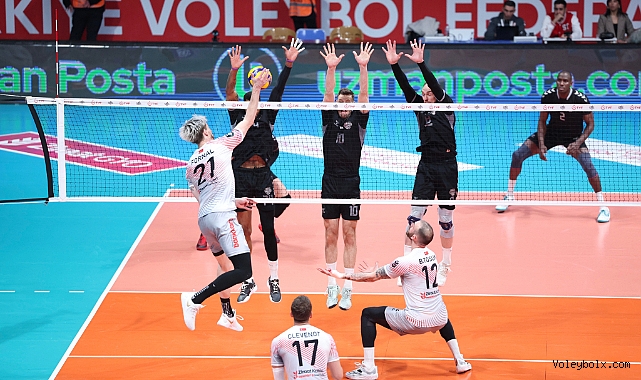 SMS Grup Efeler Ligi'nde Play-Off 1-4 Etabı Başladı