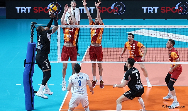 SMS Grup Efeler Ligi'nde Play-off 1-4 Etabı Sona Erdi