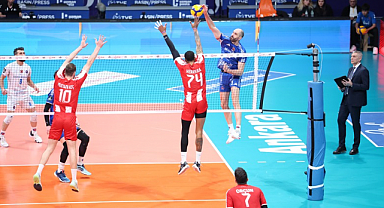 SMS Grup Efeler Ligi'nde Play-Off 3-4 Etabı Başladı