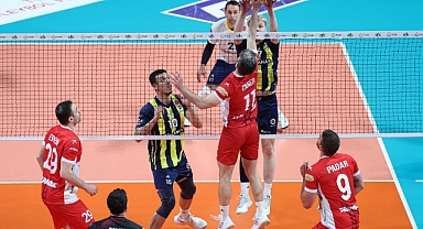 SMS Grup Efeler Ligi'nde Play-Off 5-6 Etabı Sona Erdi