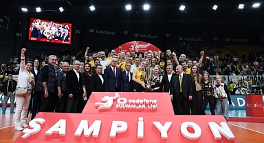 Vodafone Sultanlar Ligi'nde Şampiyon VakıfBank!..