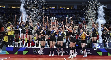 2026 CEV Zeren Group Şampiyonlar Ligi Şampiyonu VakıfBank!