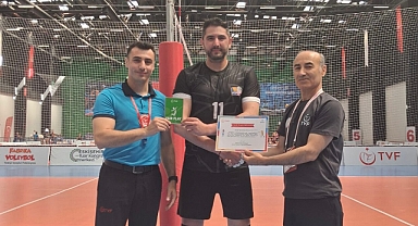 Festival Voleybolda Fair Play Rüzgarı Her Yaşta Esti