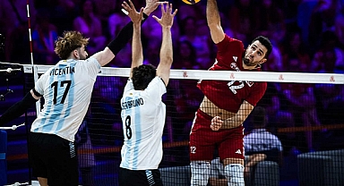 Filenin Efeleri Arjantin'i nefes kesen mücadele sonunda 3-2 mağlup etti
