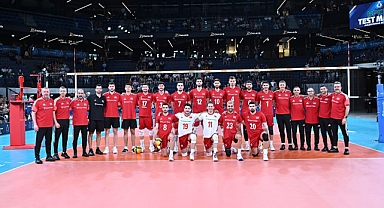 Filenin Efeleri, İtalya'yı 3-0 Mağlup Etti